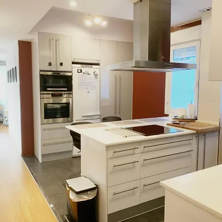 Un Hogar En El Centro Con Parking Gratuito * 萨拉戈萨