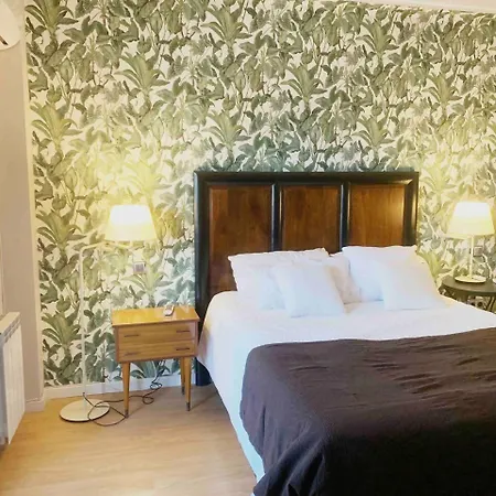 Un Hogar En El Centro Con Parking Gratuito *