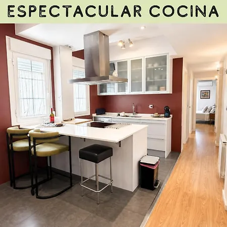 Un Hogar En El Centro Con Parking Gratuito