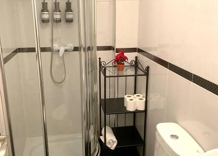 Un Hogar En El Centro Con Parking Gratuito