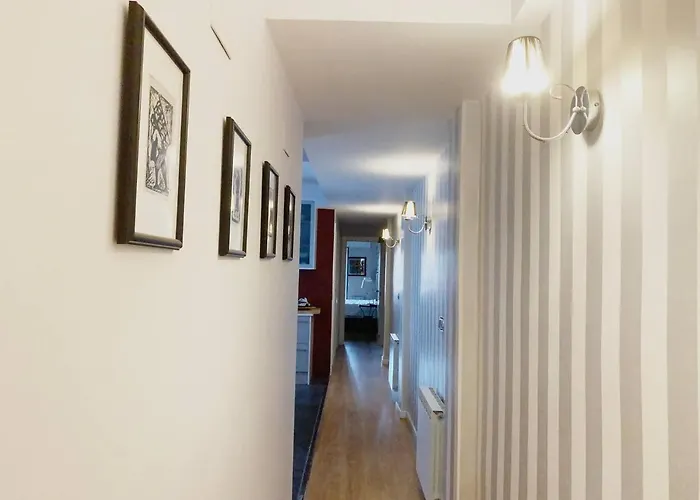 Un Hogar En El Centro Con Parking Gratuito Lejlighed *